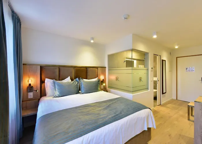 Hotel Rousseau Plus